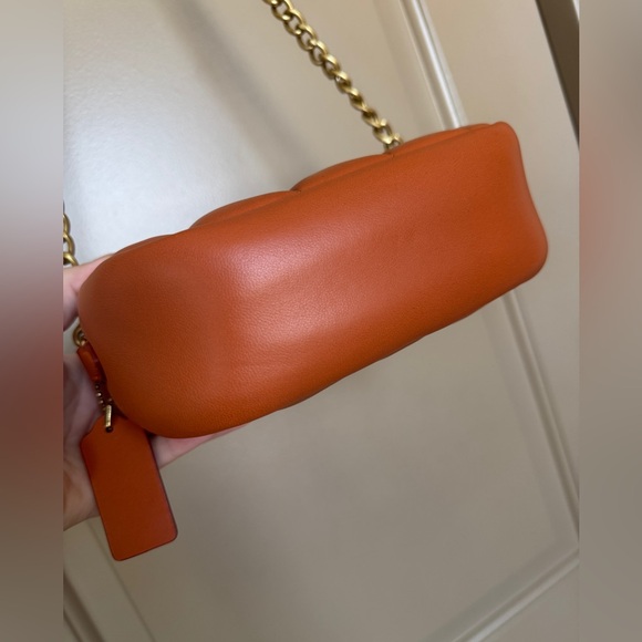 COACH Crossbody - Picture 14 of 15